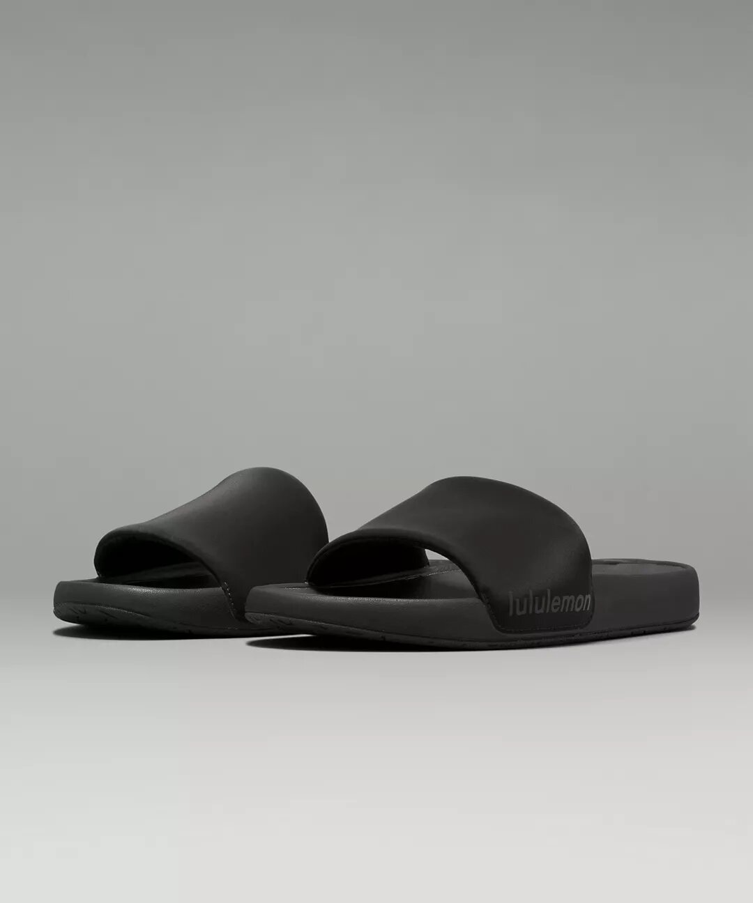Dance Studio Relaxed-Fit Mid-Rise Cargo Pant